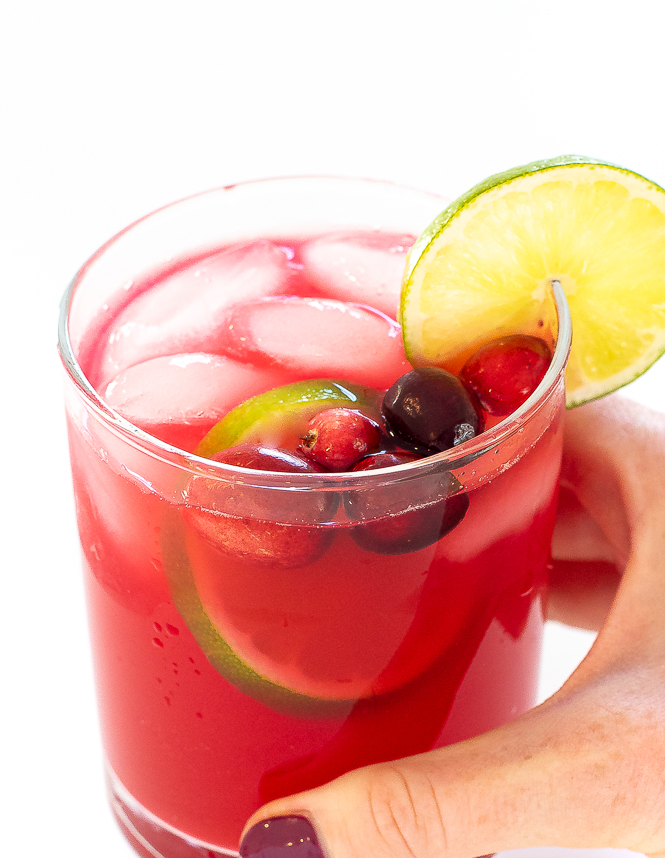 Easy 4-Ingredient Cranberry Margarita for Festive Holidays